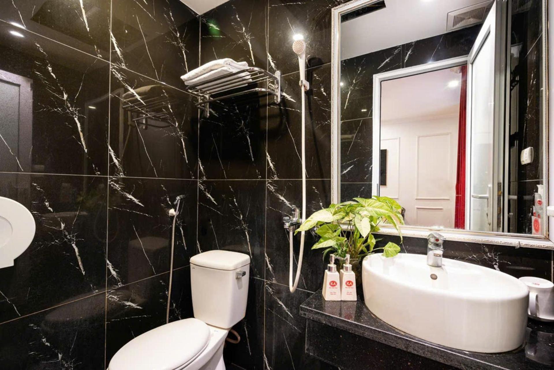 هانوي Kieu Anh Hotel Ha Noi المظهر الخارجي الصورة